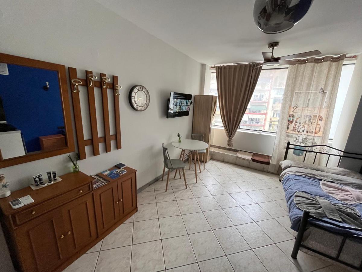Jordans Rooms 3 Thessaloniki Exterior photo